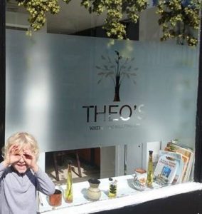 Theos Restaurant